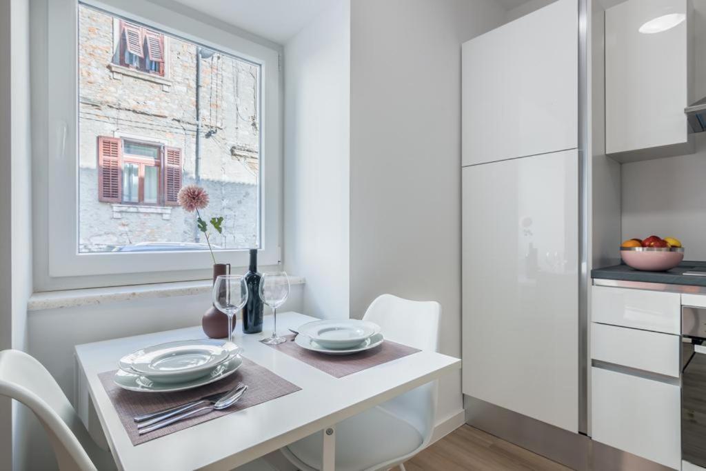 Apartment Klara Free Parking, Center Pula Zewnętrze zdjęcie